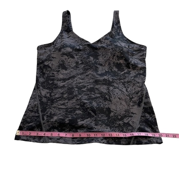 Oalka Workout Tank Top - Size XXL - Picture 8 of 9